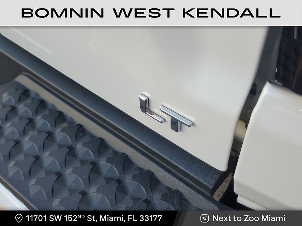 Used 2024 Chevrolet Colorado LT image 8