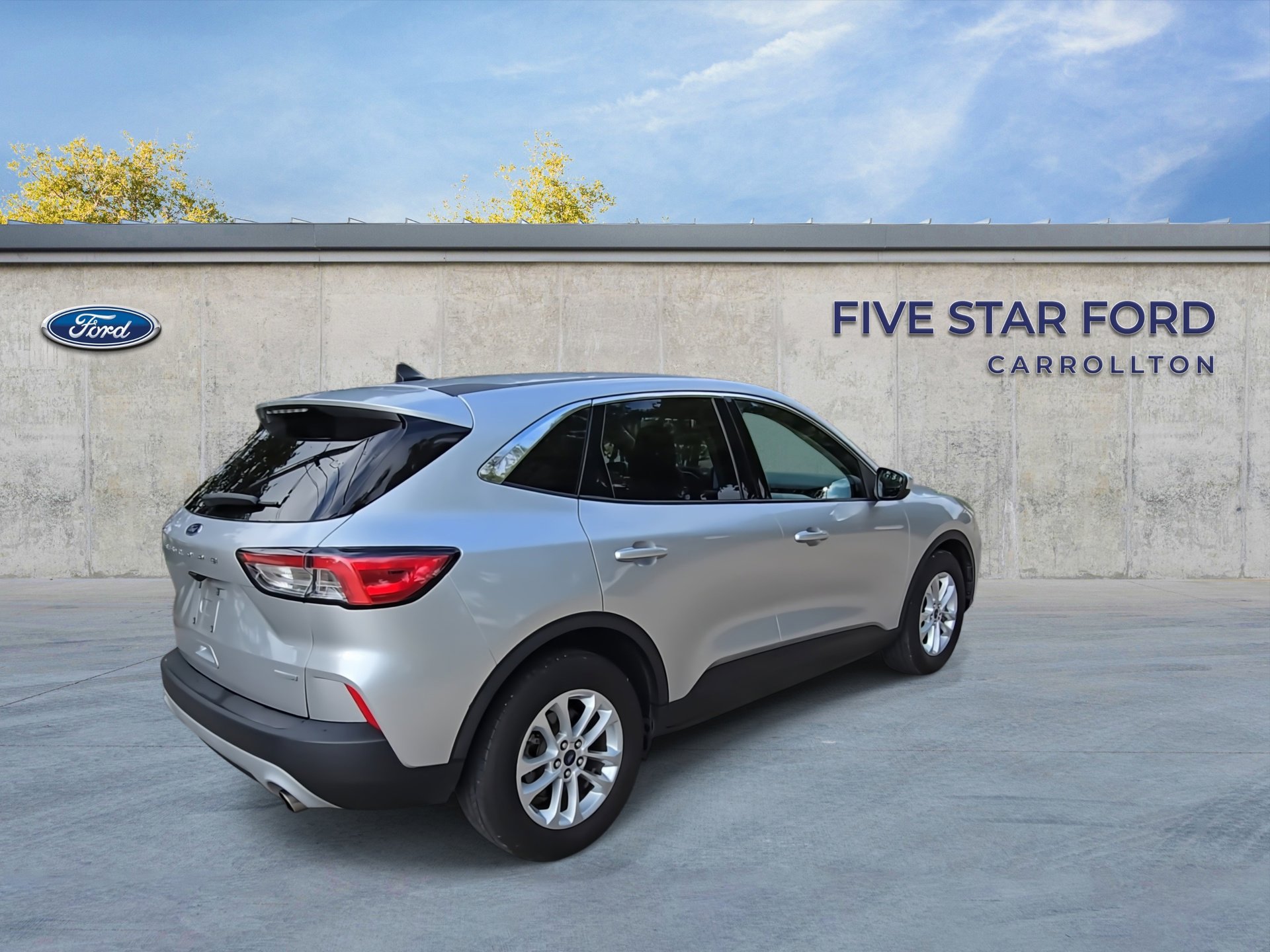 Used 2020 Ford Escape SE image 8