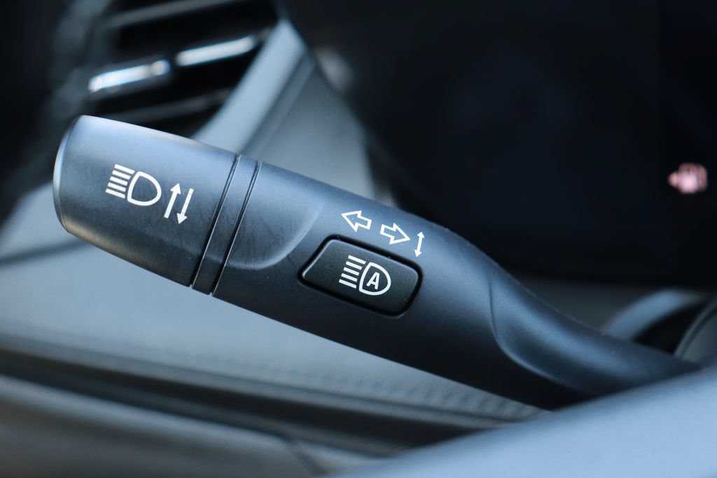 Used 2025 Buick Encore GX Preferred FWD image 21