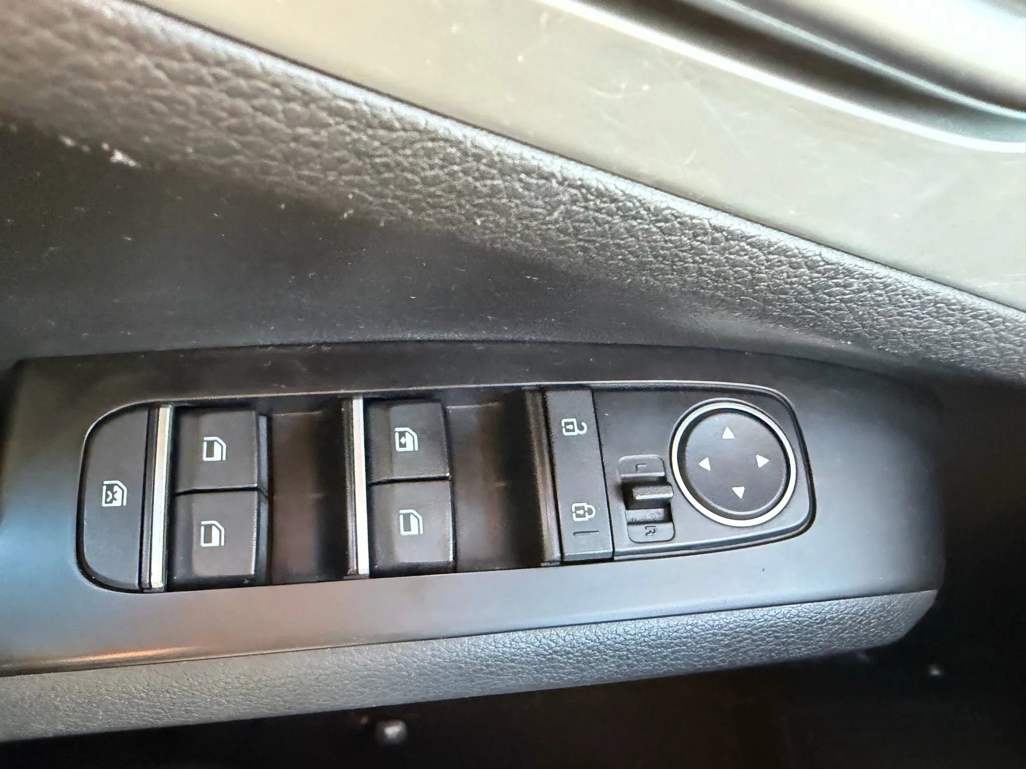 Used 2020 Kia Soul LX image 23