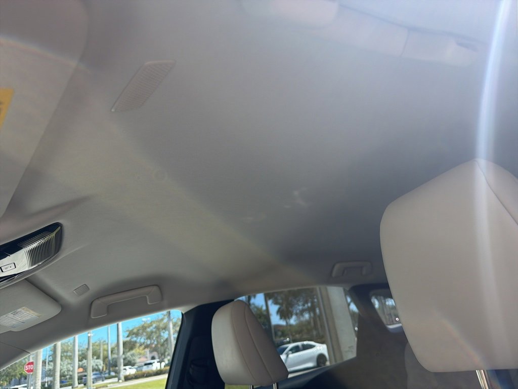 Used 2024 Lexus RX 350 FWD image 4