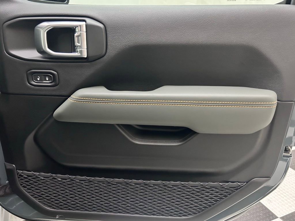 New 2026 Jeep Gladiator Mojave image 15