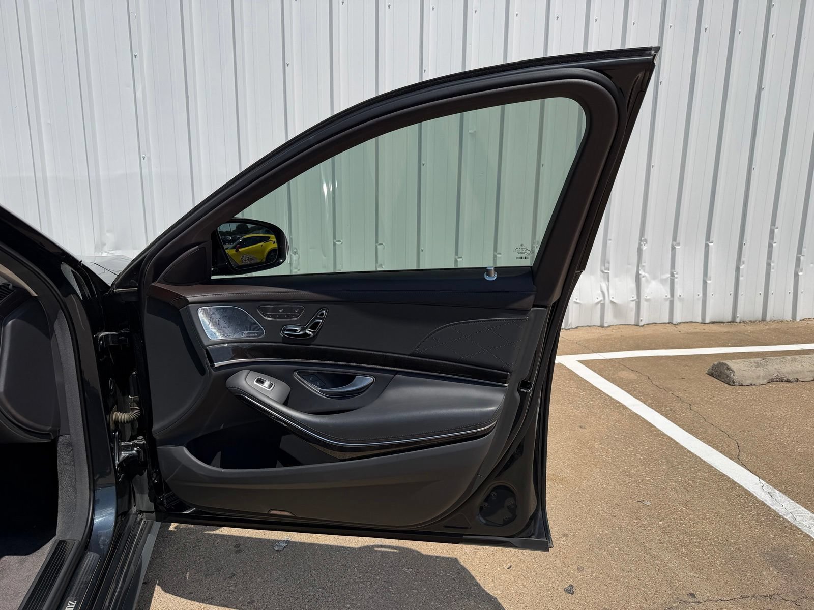 Used 2020 Mercedes-Benz S 560 Sedan image 27