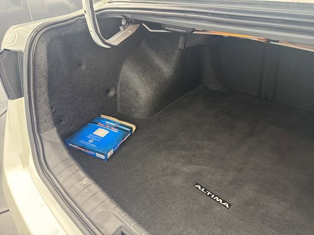 Used 2023 Nissan Altima 2.5 SV image 39
