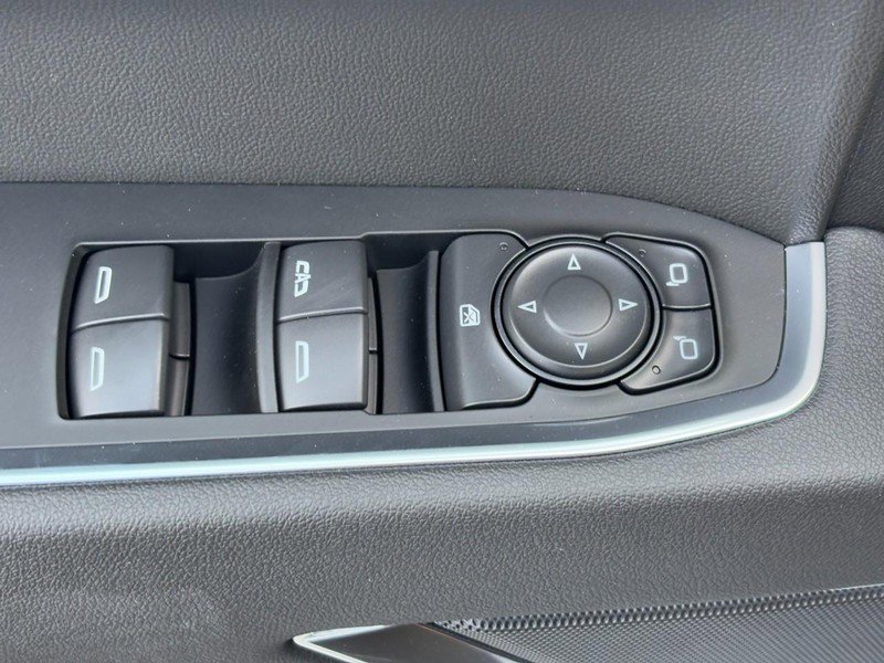 New 2026 GMC Sierra 1500 Elevation image 24