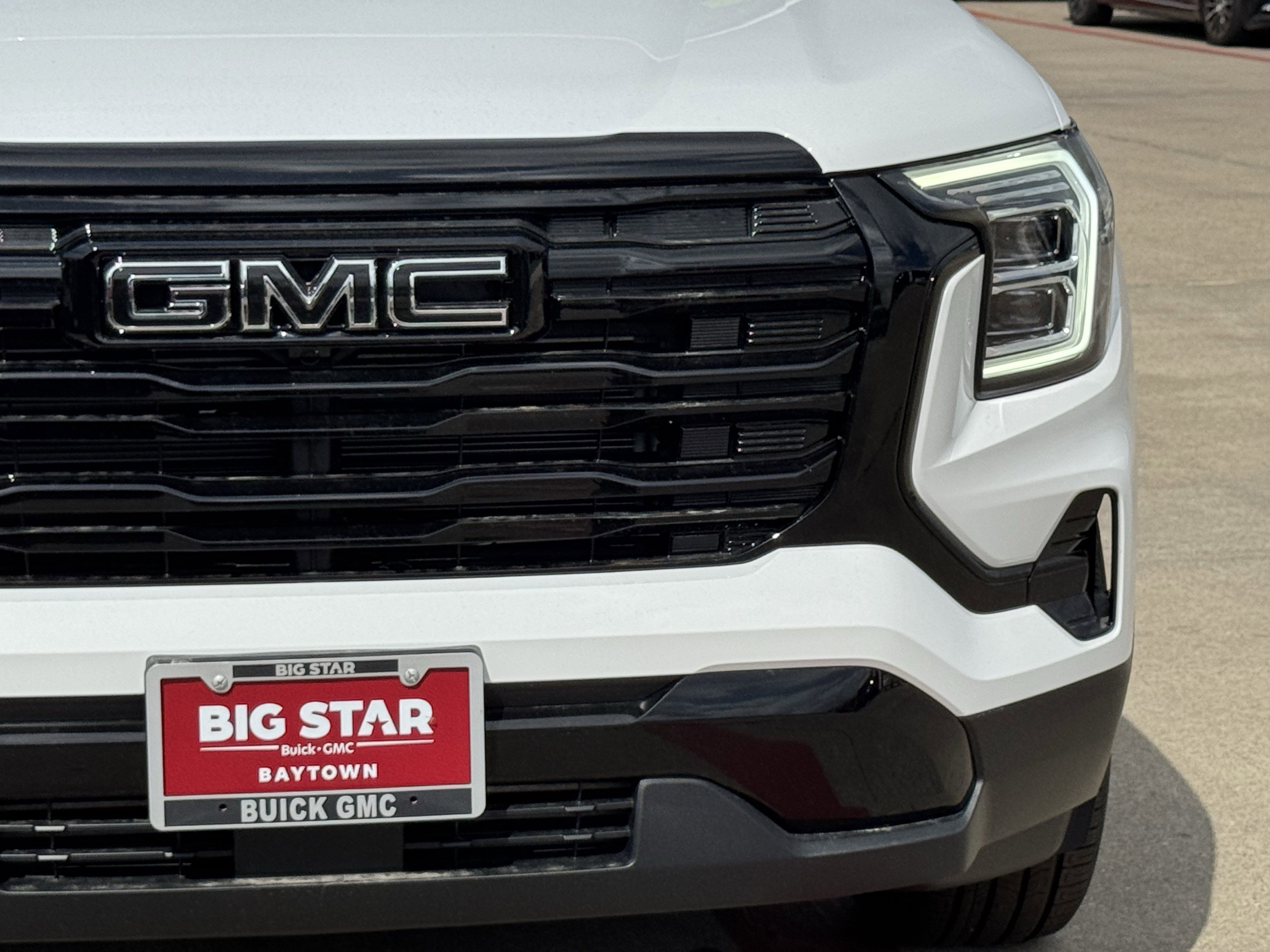 New 2026 GMC Terrain Elevation w/ Elevation Premium Package FWD image 5