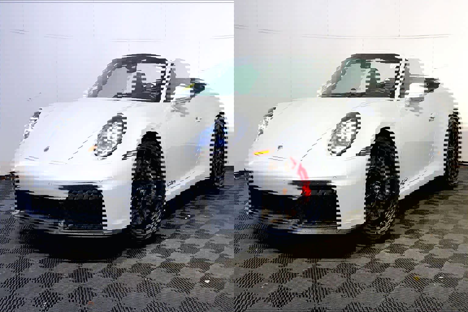 New 2026 Porsche 911 Carrera 4 GTS image 1