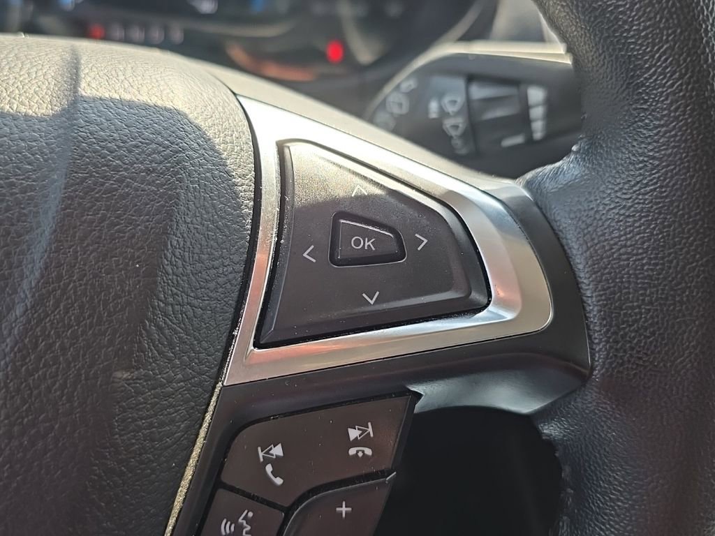 Used 2023 Ford Edge SEL AWD/4WD image 23