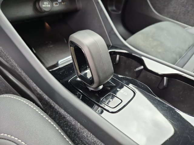 Certified 2024 Volvo XC40 Recharge Ultimate w/ Protection Package Premier RWD image 20
