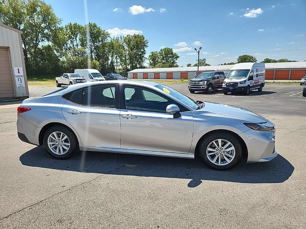Used 2026 Toyota Camry LE FWD image 3