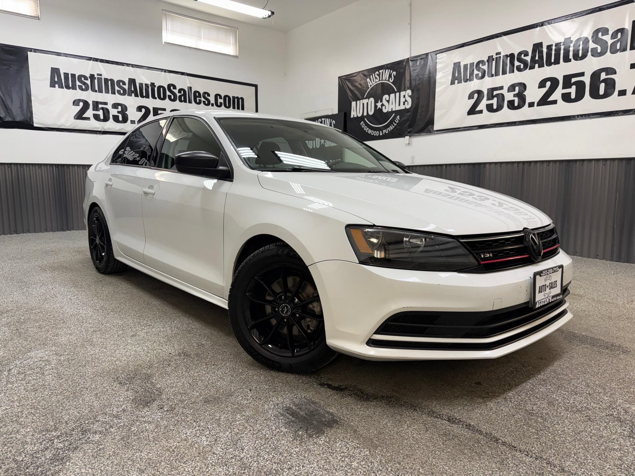 Used 2016 Volkswagen Jetta S FWD image 1