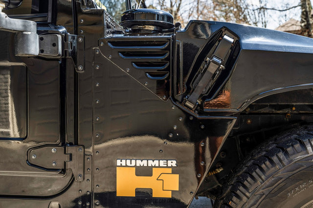 Used 1996 HUMMER H1 4-Door Open Top image 93