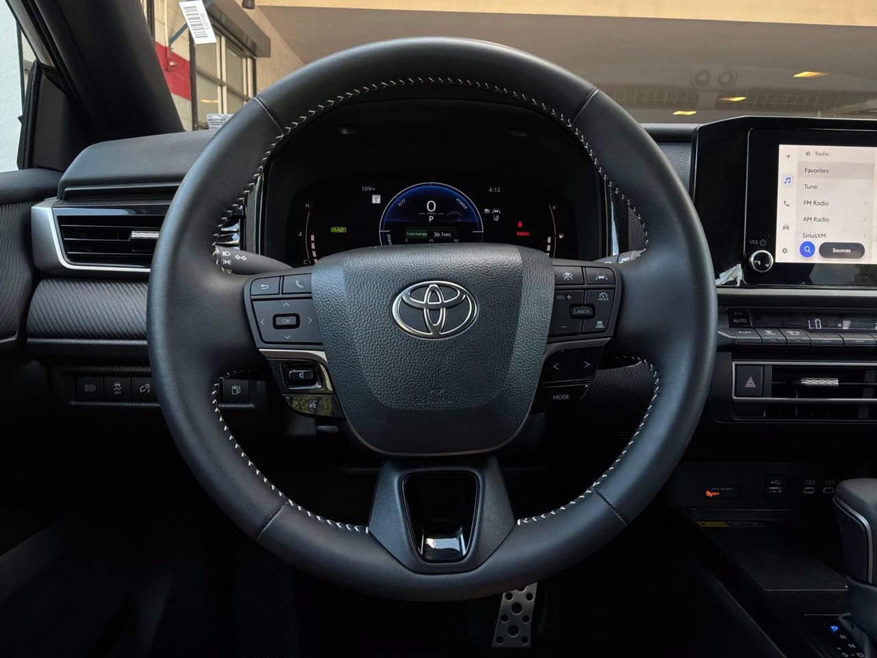Used 2026 Toyota Camry SE FWD image 34