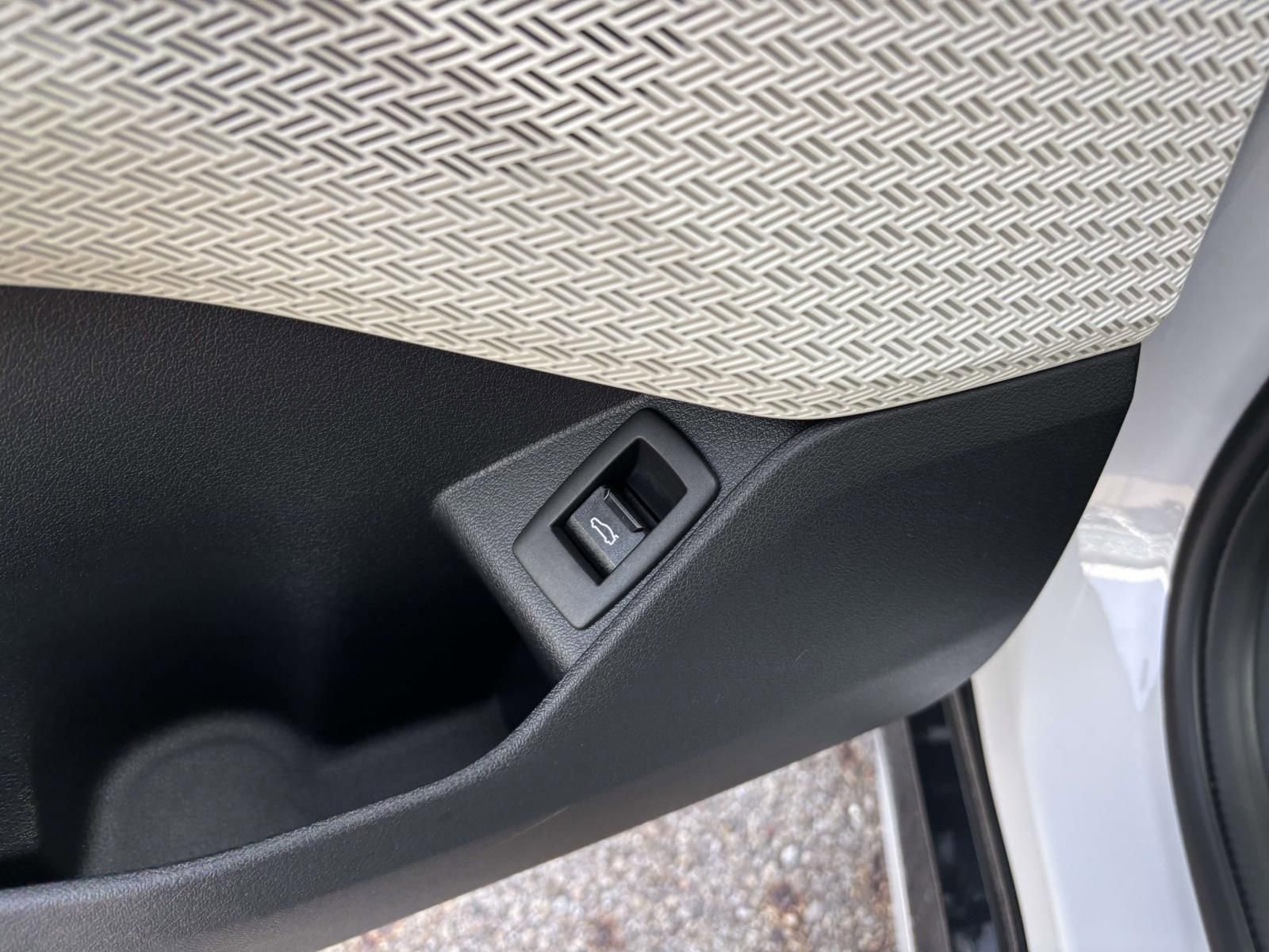 New 2026 BMW X1 xDrive28i w/ Technology Package image 14