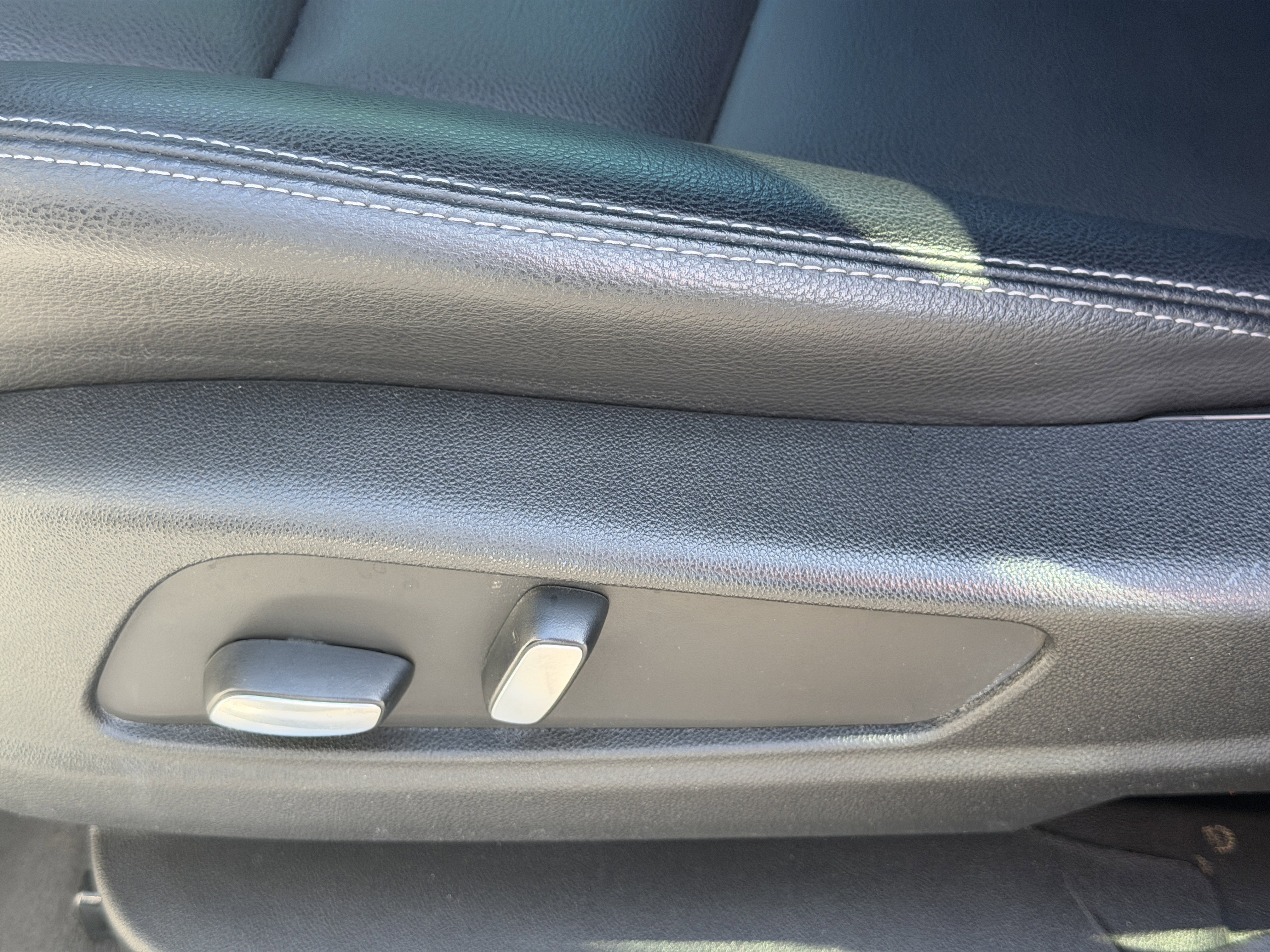 Certified 2023 Cadillac XT5 Luxury image 21