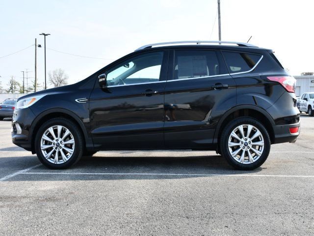 Used 2018 Ford Escape Titanium image 4