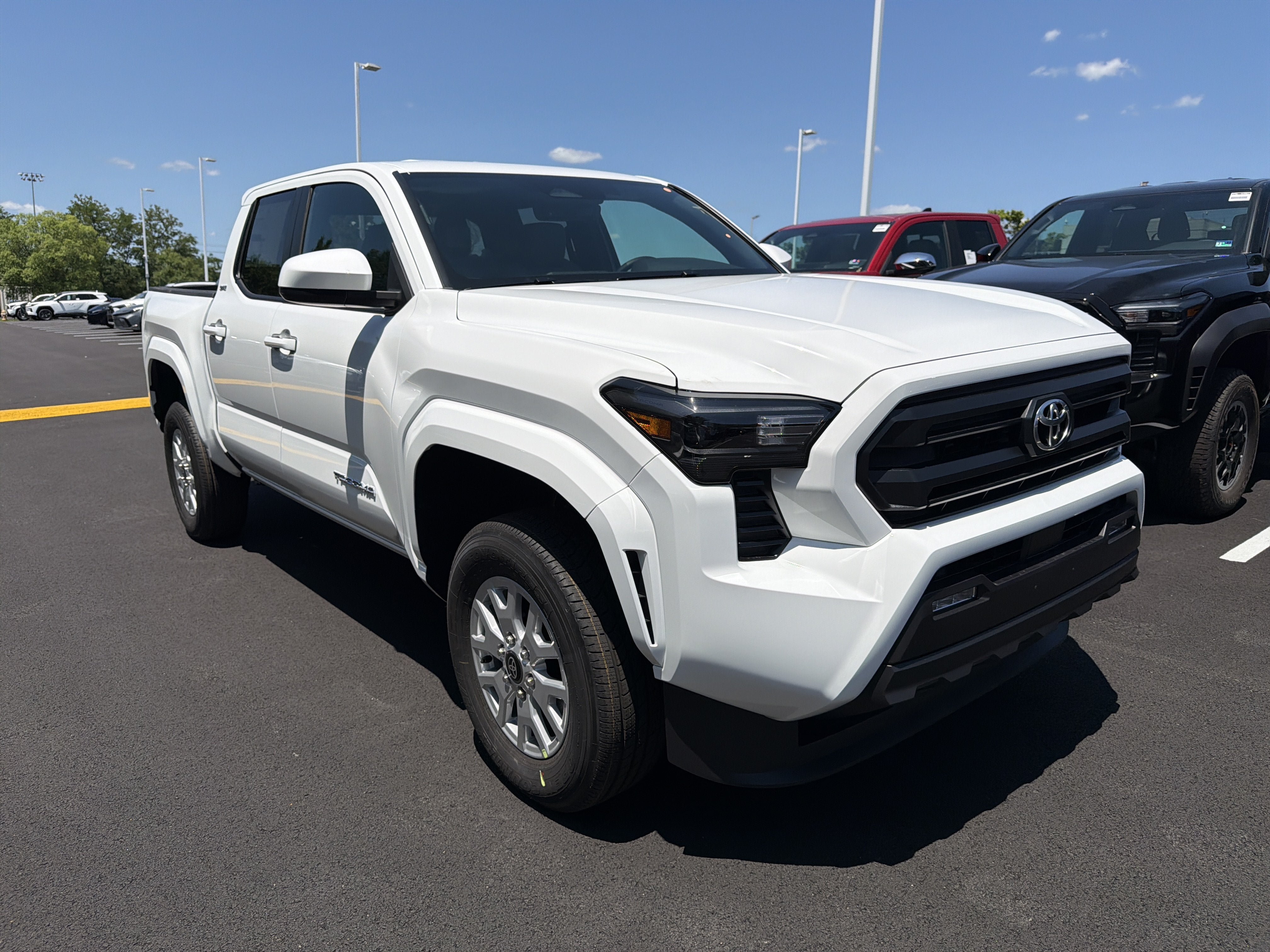 New 2026 Toyota Tacoma SR5 AWD/4WD image 3