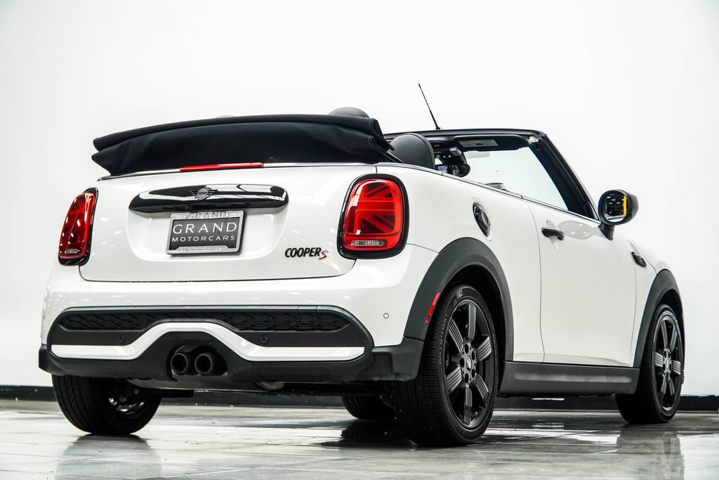 Used 2023 MINI Cooper S FWD image 17