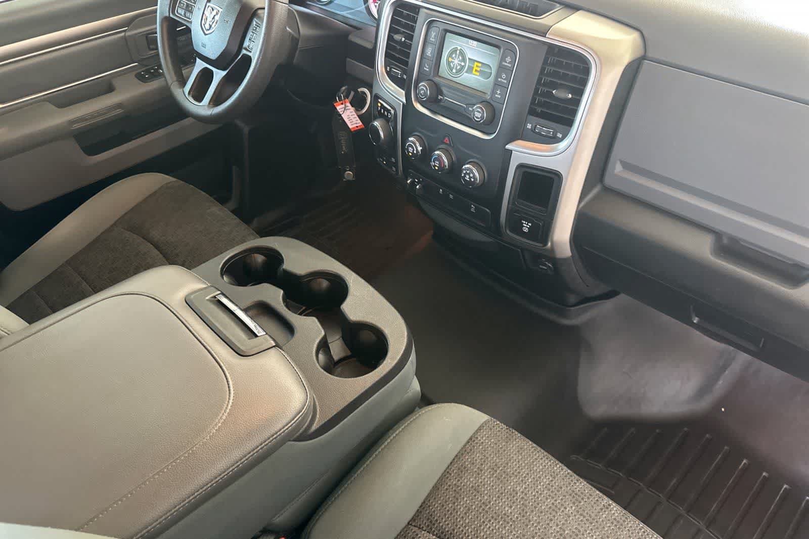 Used 2020 RAM 1500 Warlock AWD/4WD image 15
