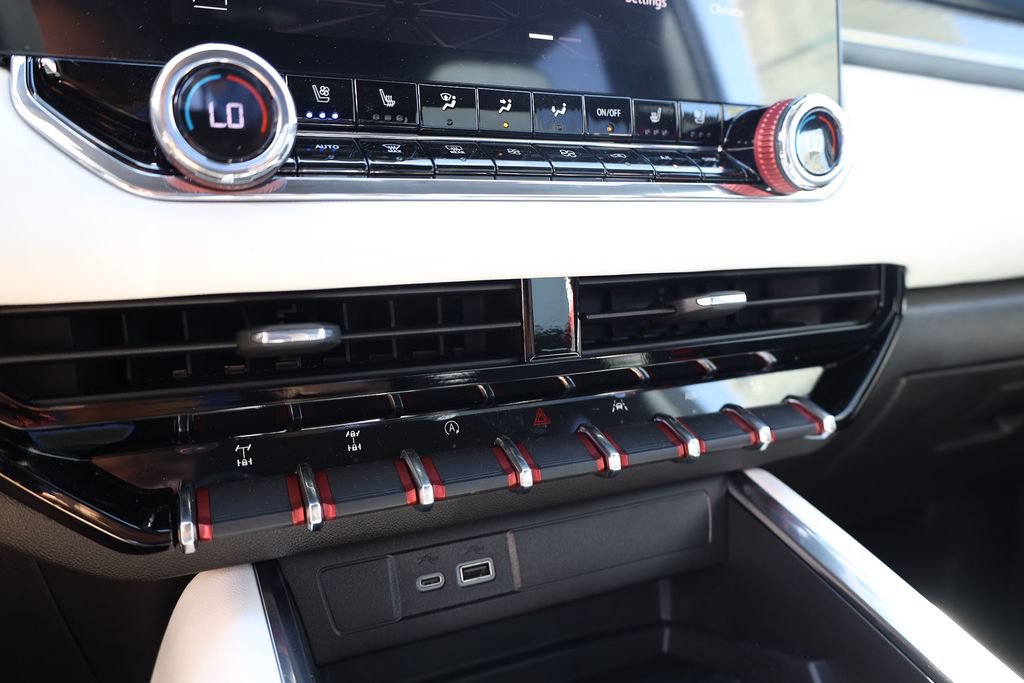 New 2026 GMC Canyon AT4X AWD/4WD image 16