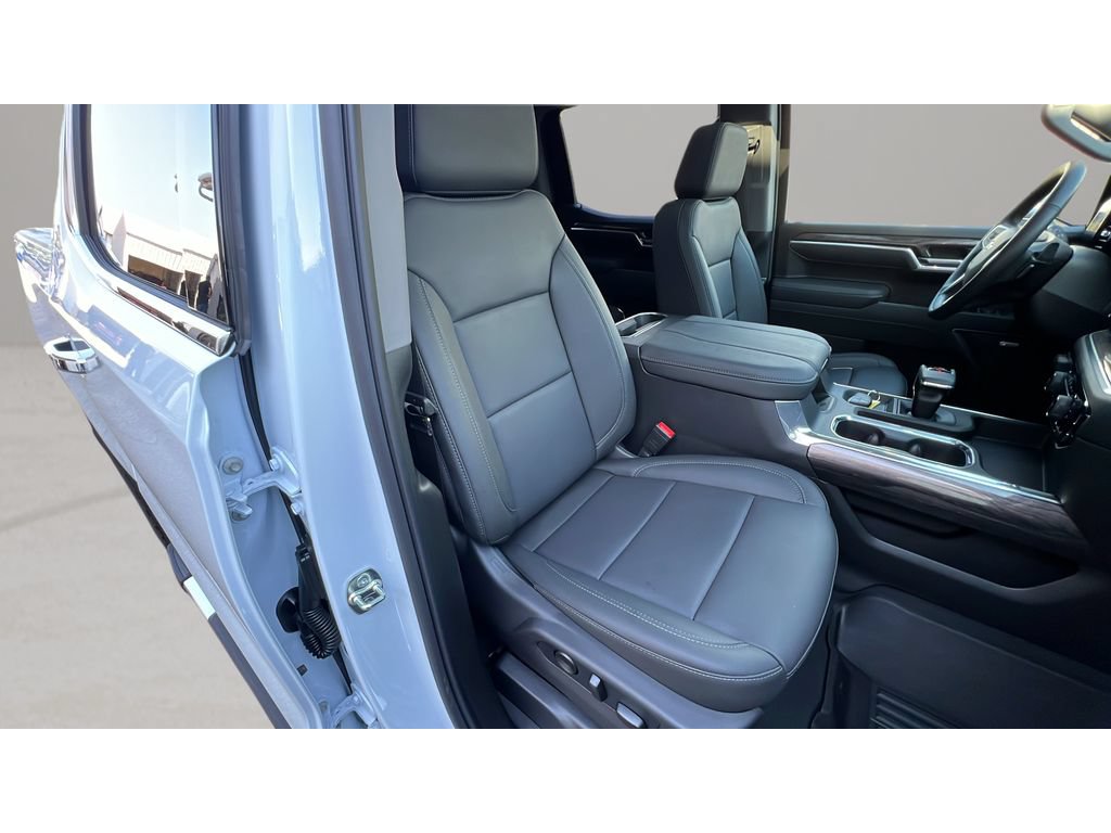 Certified 2026 Chevrolet Silverado 1500 LTZ w/ LTZ Premium Package AWD/4WD image 32