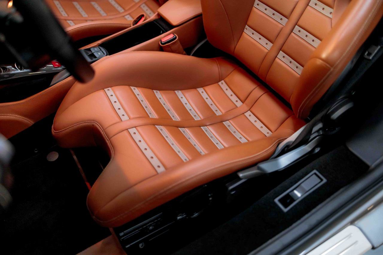 Used 2018 Ferrari 488 Spider image 76