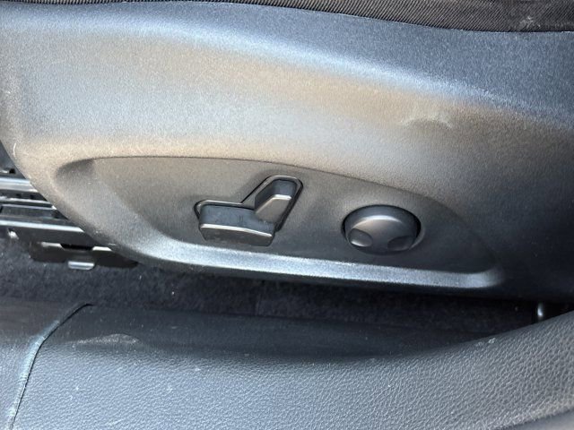 Used 2023 Jeep Compass High Altitude w/ Driver Assist Group I image 19