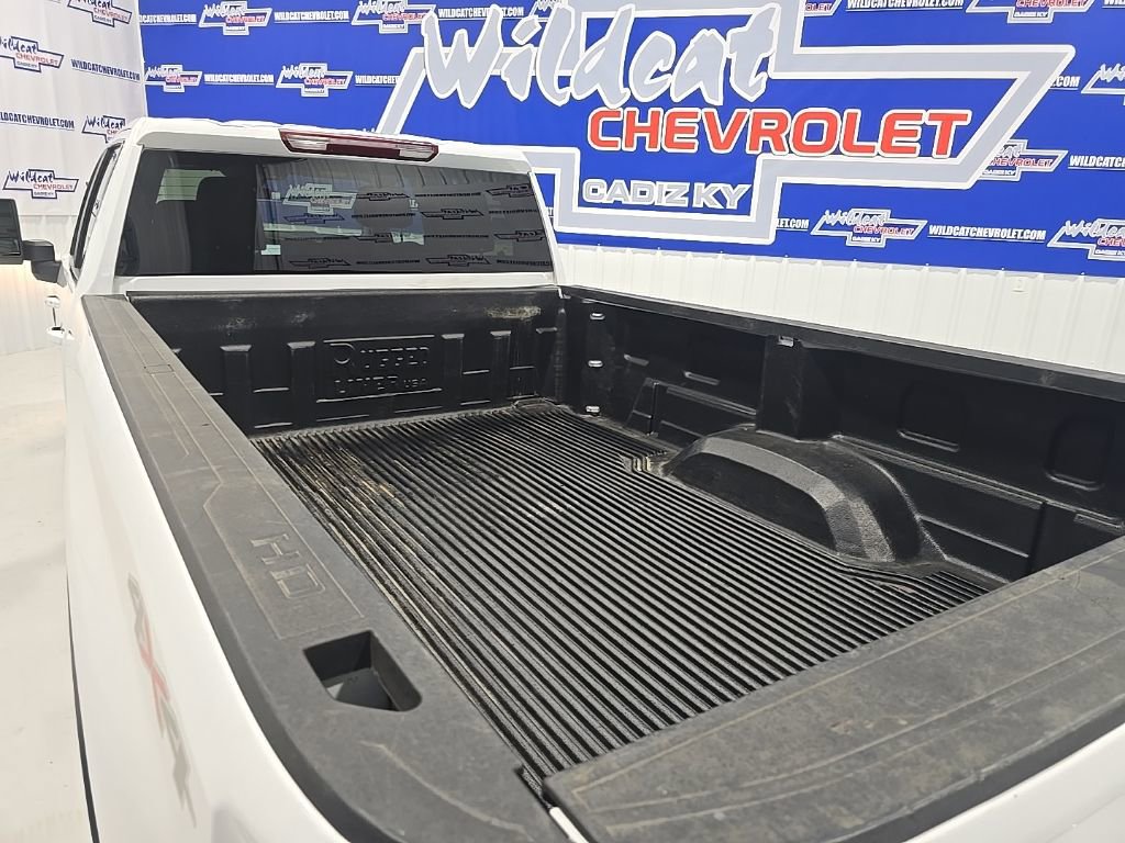 Used 2025 Chevrolet Silverado 2500 LT w/ Convenience Package image 7