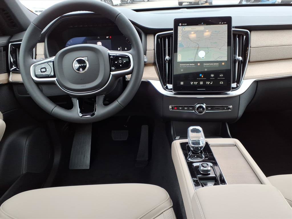 New 2026 Volvo XC90 B6 Plus w/ Protection Package Premier AWD/4WD image 11
