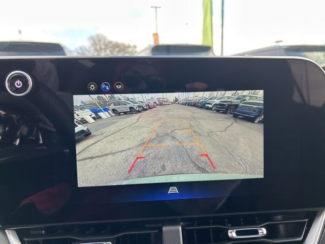 New 2026 Chevrolet Equinox LT w/ LPO, Floor Liner Package image 21