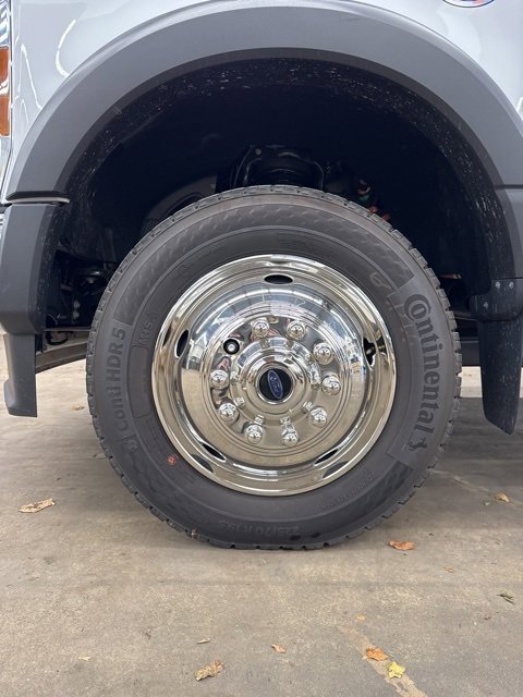New 2025 Ford F550 4x4 SuperCab Super Duty image 16