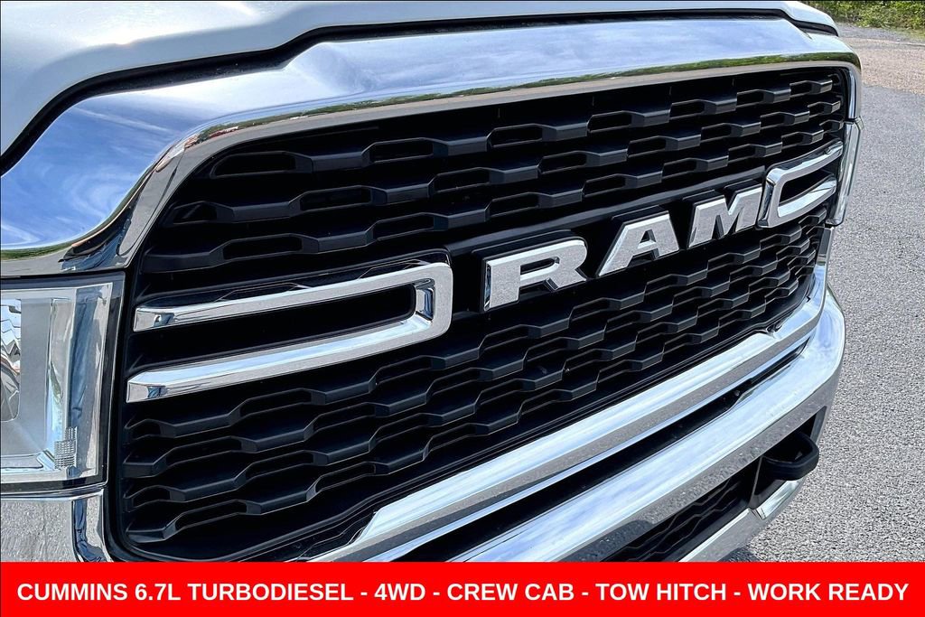 Used 2024 RAM 2500 Big Horn AWD/4WD image 32
