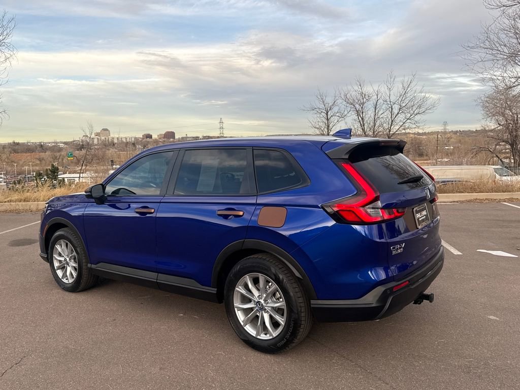 Used 2025 Honda CR-V EX-L image 5