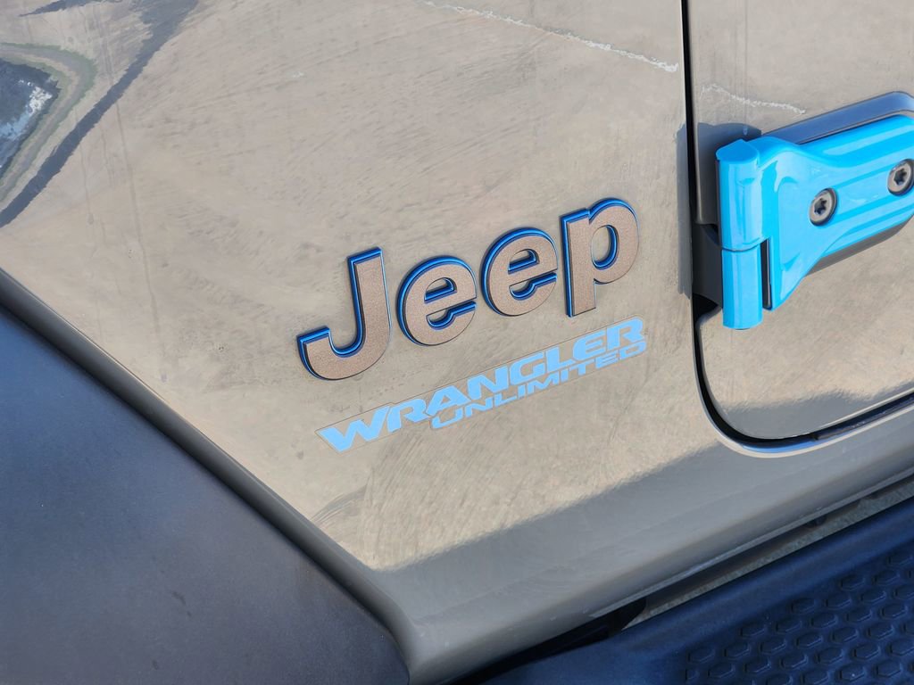 Used 2021 Jeep Wrangler Unlimited Rubicon 4xe w/ Cold Weather Group image 15