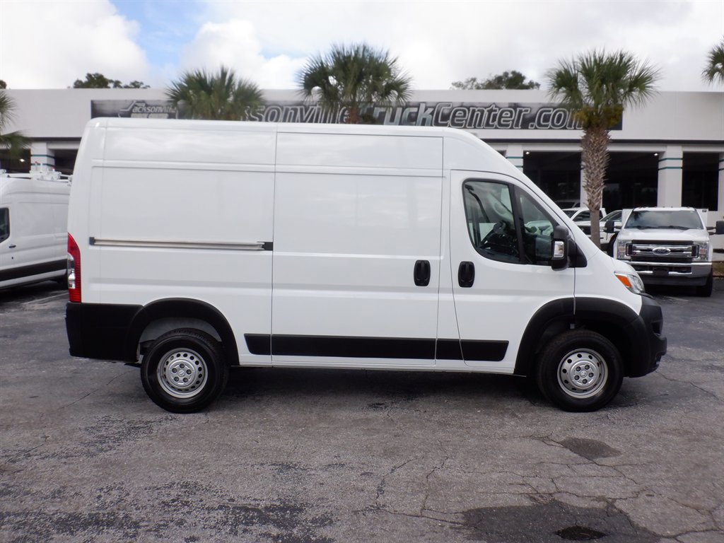 Used 2024 RAM ProMaster 2500 w/ Convenience Group