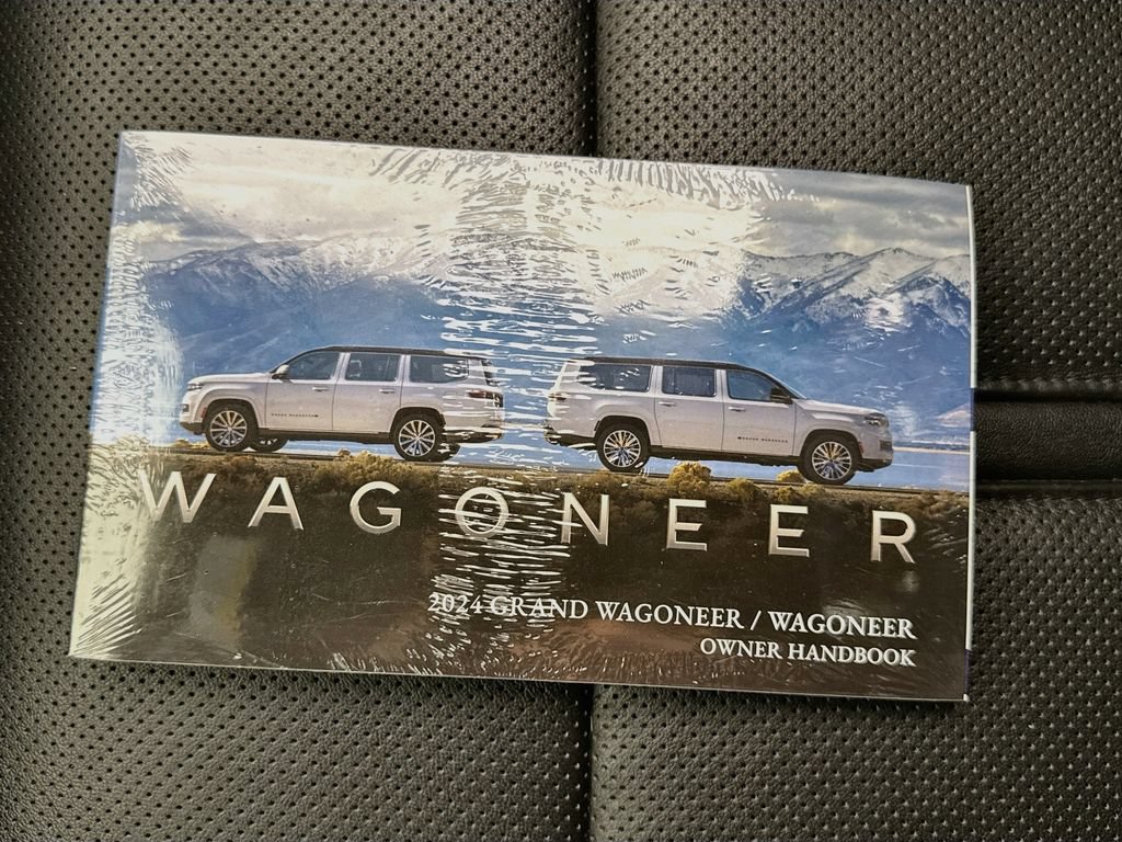 Used 2024 Jeep Wagoneer Series II AWD/4WD image 46