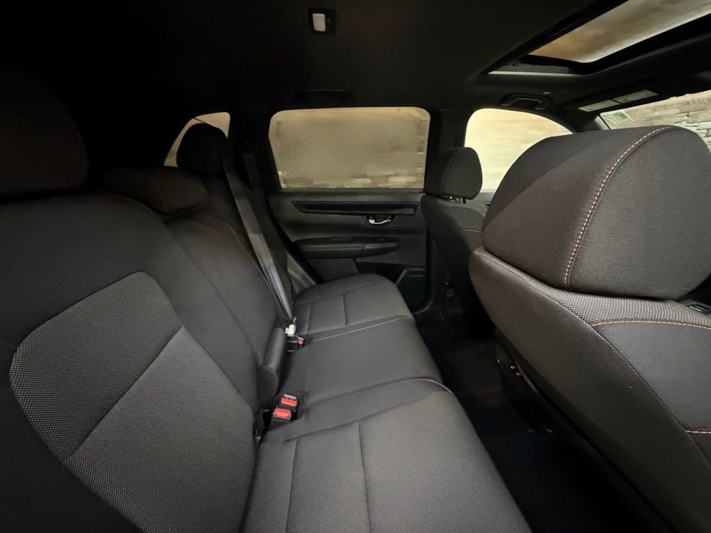 Used 2023 Honda CR-V Sport image 25