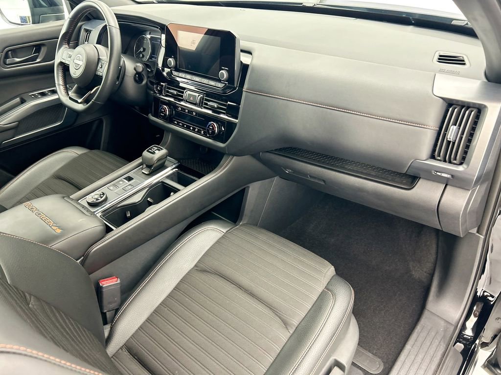 Used 2025 Nissan Pathfinder Rock Creek AWD/4WD image 15