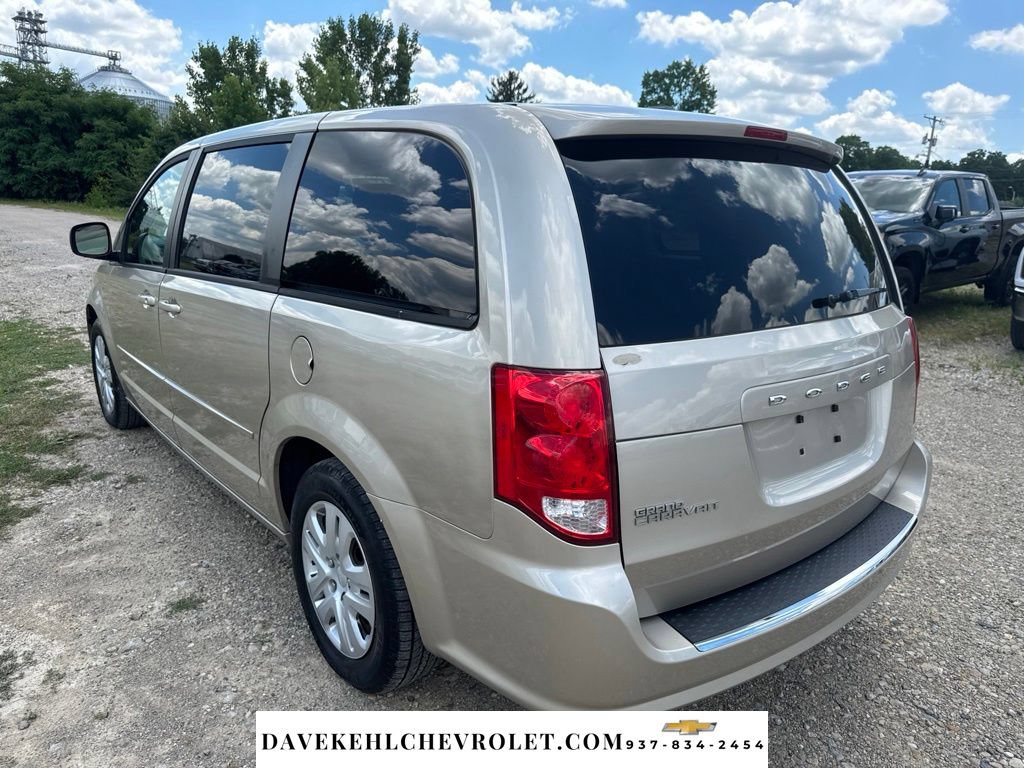 Used 2014 Dodge Grand Caravan SE w/ Quick Order Package 29E SE FWD image 3