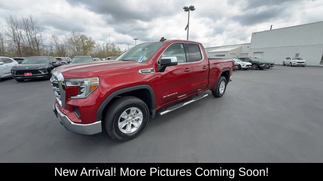 Certified 2019 GMC Sierra 1500 SLE w/ SLE Value Package AWD/4WD image 4