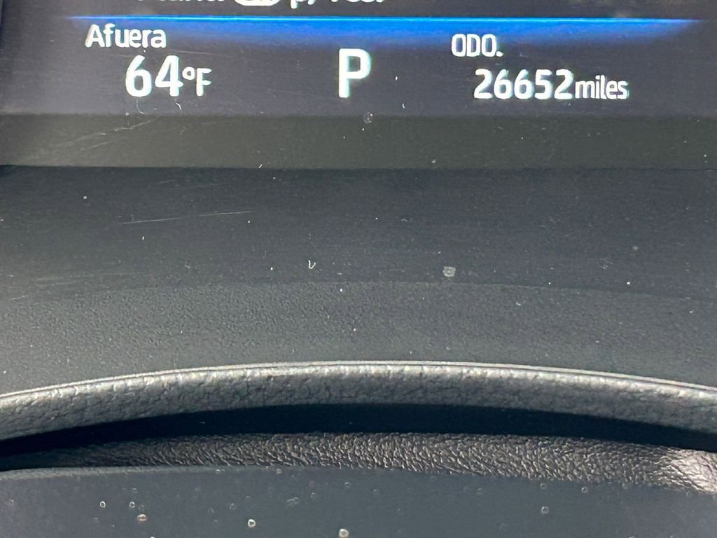 Used 2024 Toyota Highlander LE image 56