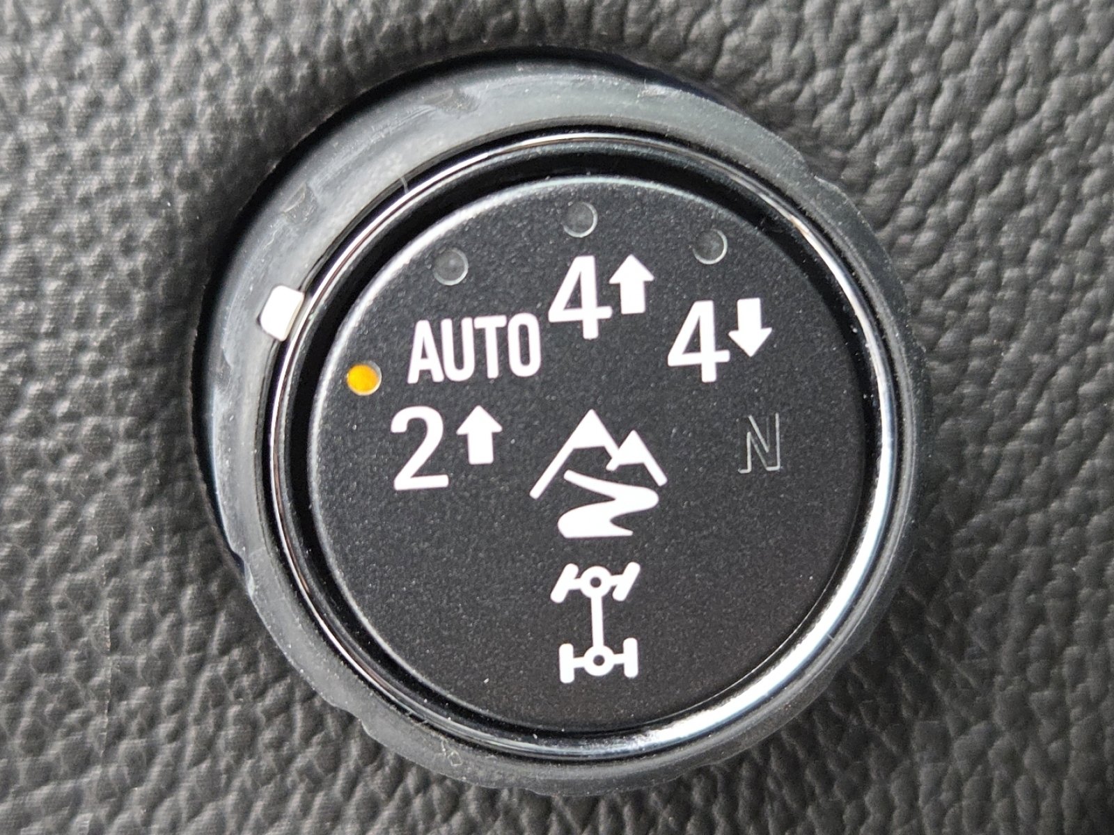 Used 2022 Chevrolet Colorado ZR2 image 4