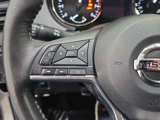 Used 2019 Nissan Rogue Sport SL w/ Premium Package image 17