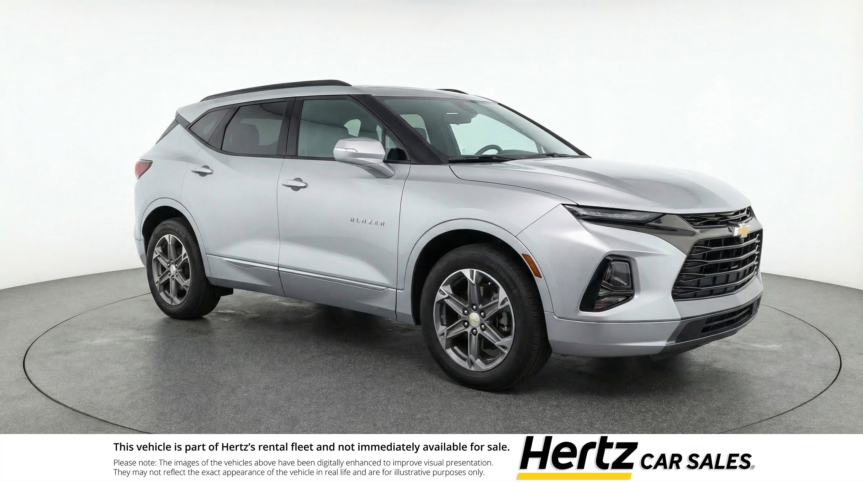 Used 2025 Chevrolet Blazer LT image 1