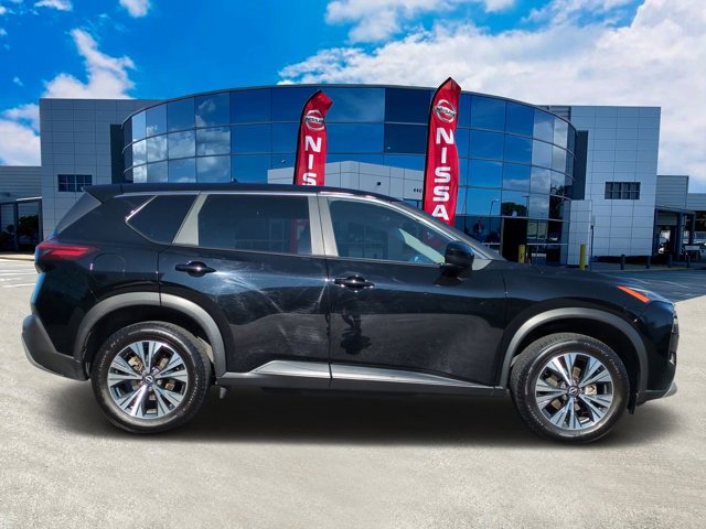 Certified 2023 Nissan Rogue SV image 2