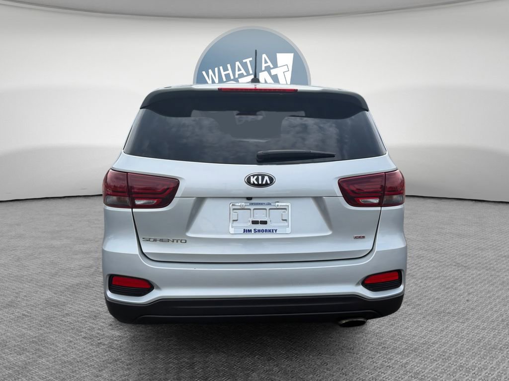 Used 2019 Kia Sorento LX image 5