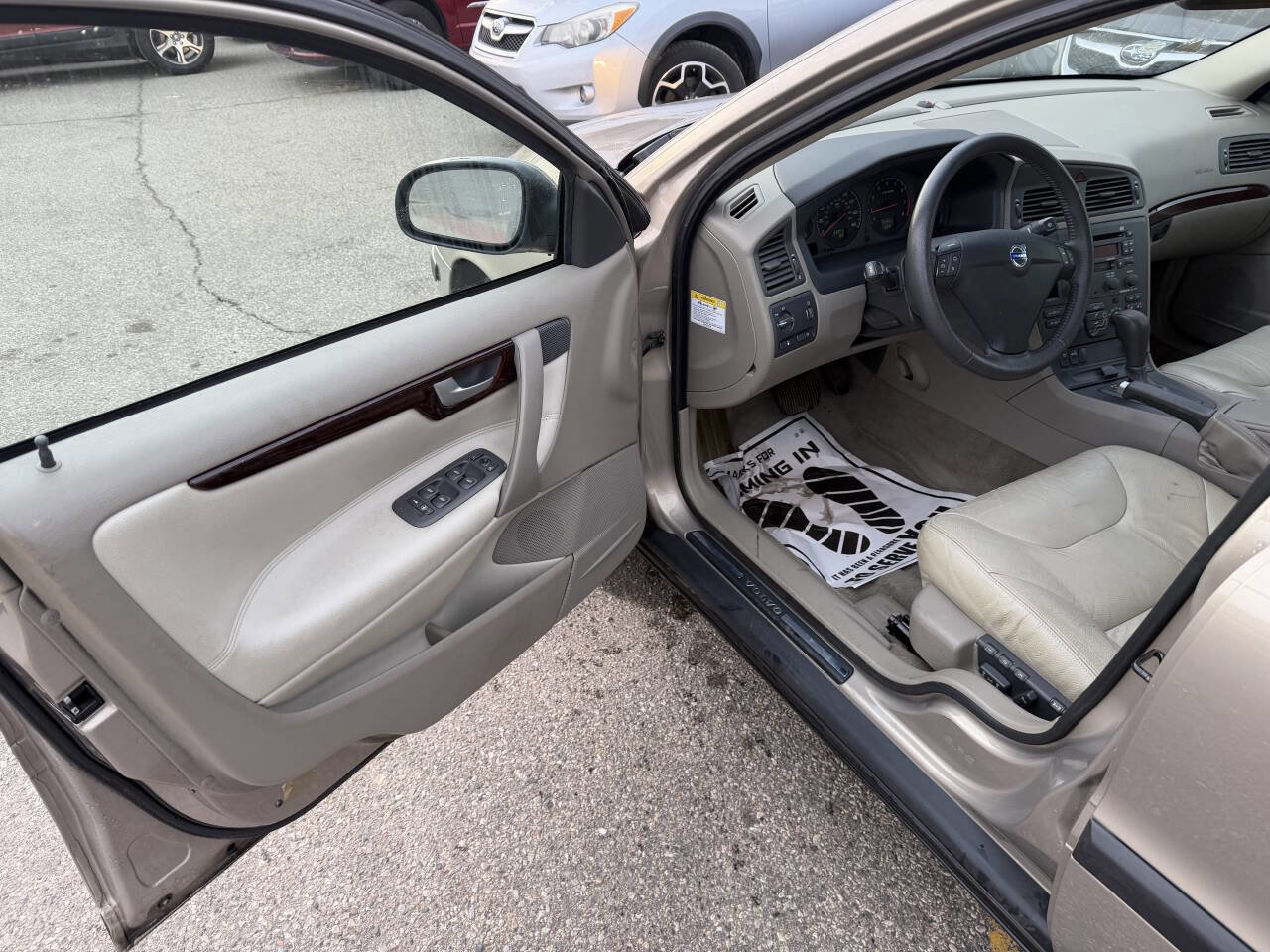 Used 2002 Volvo S60 2.4T image 11