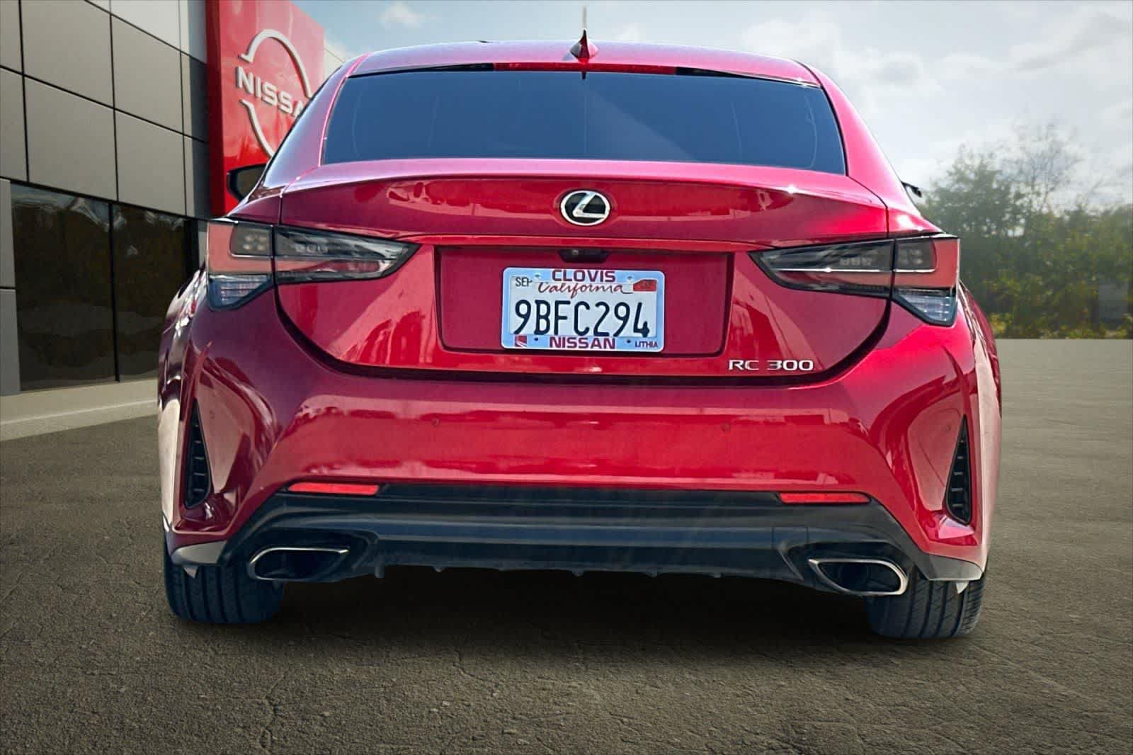Used 2019 Lexus RC 300 w/ Premium Package RWD image 8