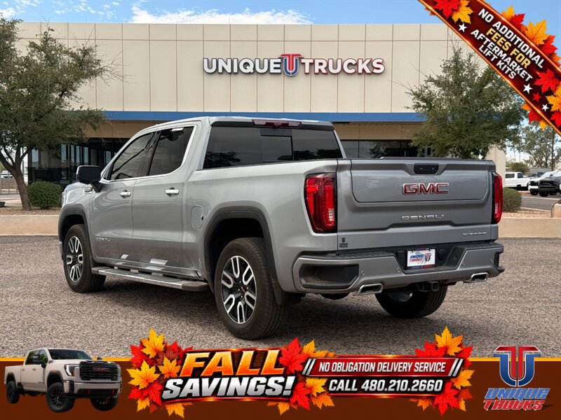 Used 2025 GMC Sierra 1500 Denali w/ Technology Package AWD/4WD image 9