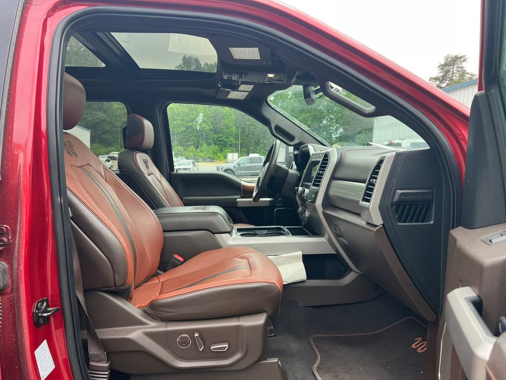 Used 2020 Ford F350 King Ranch w/ King Ranch Ultimate Package AWD/4WD image 14
